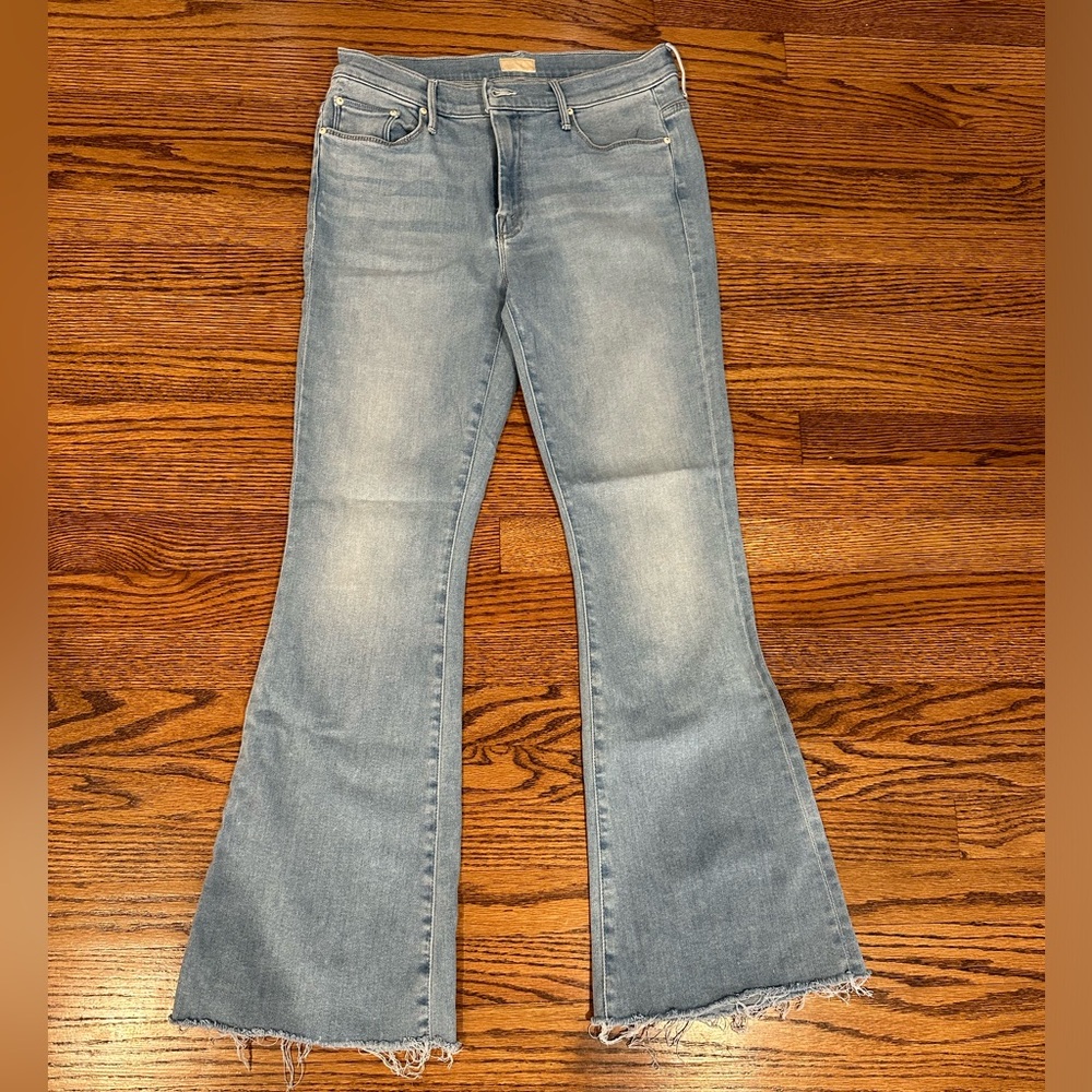 MOTHER Denim The Weekender Fray NWOT size 29 color- Swimming Pool Sunday